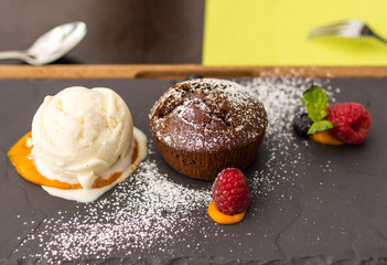 Brownie an icecream