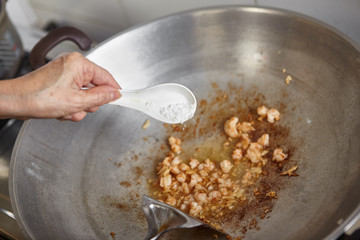 Pour salt