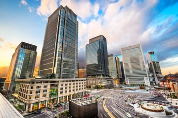 Fototapete Geschäftsviertel in Tokio, Japan © SeanPavonePhoto