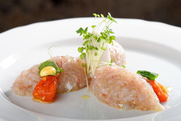 Tuna fish tartare taco