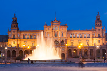 Fototapeta na wymiar Evening view of Plaza de Espana. Seville, Spain