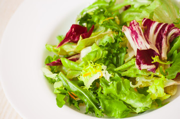 fresh mixed salad leaves