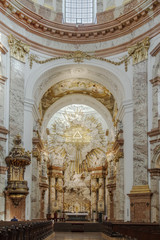 Karlskirche Wien Innen