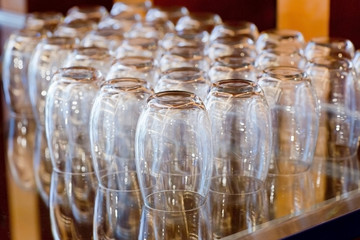 empty water glasses line for coffee break function