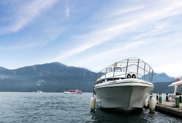 Fototapeta premium motor boat