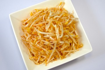 ピリ辛もやし