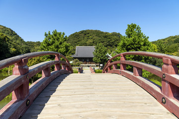 称名寺の反り橋