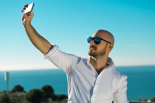 Selfie en la costa