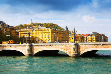Obraz premium Santa Catalina bridge over Urumea. Donostia