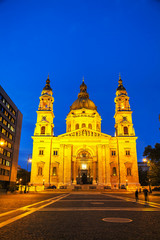Fototapeta na wymiar St. Stephen basilica in Budapest, Hungary