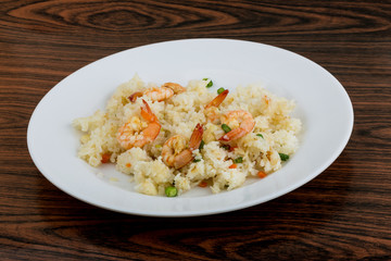 Fried rice with prawns