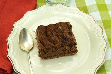 part de gâteau au chocolat
