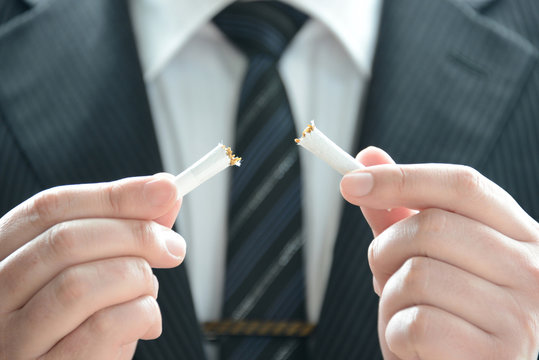 禁煙イメージ―ビジネスマン