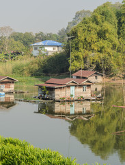 Fototapeta na wymiar Floating house village in Thailand