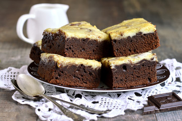 Brownies with curd.