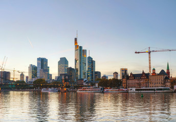 Fototapeta na wymiar Frankfurt am Main cityscape at sunset