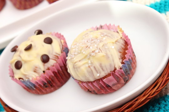 รูปภาพKleinkuchen – เลือกดูภาพถ่ายสต็อก เวกเตอร์ และวิดีโอ253 | Adobe Stock