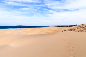Fototapeta na wymiar Dunes and beach in Boavista, Cape Verde