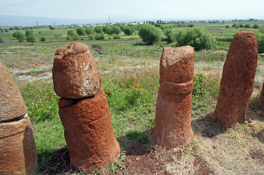 phallic symbol stone