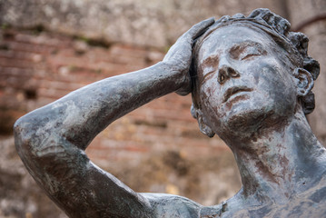 statue in the Roman theater of Merida