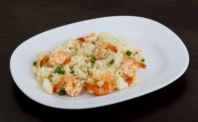 Fried rice with prawns