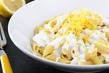 pasta penne al limone