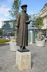 Statua di Giovanni Calvino, Budapest.