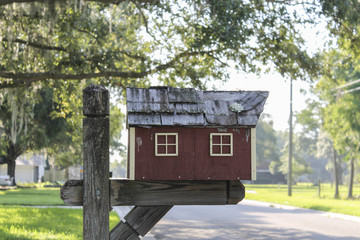 mailbox shaped house
