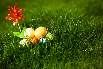 Osternest mit Windrad