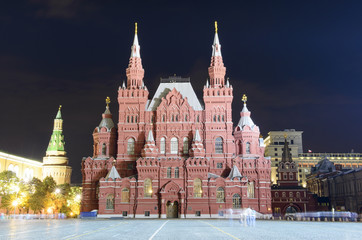 Obraz premium Moscow historic museum at night