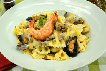 farfalle aux fruits de mer