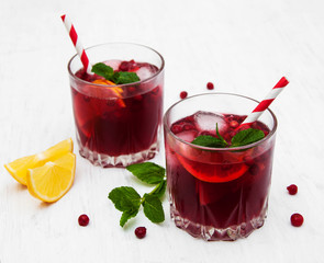 Cranberry cocktail with mint