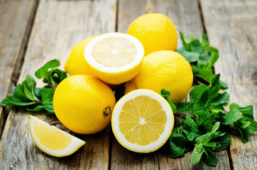 lemons and mint