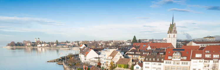 Fototapeta na wymiar Skyline of Friedrichshafen, Germany