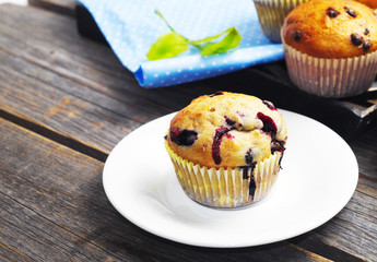 Muffins with black currant