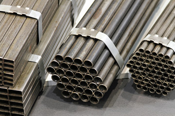 Steel pipes