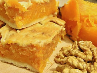 pumpkin, pumpkin pie and walnut kernels