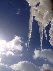 Eiszapfen in der Sonne