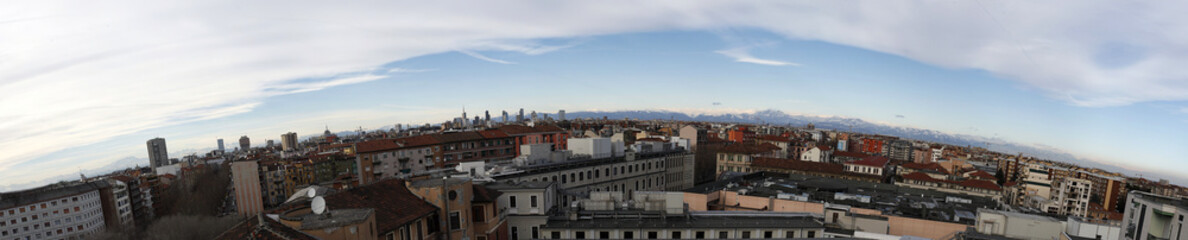 Fototapeta na wymiar Panoramica su Milano