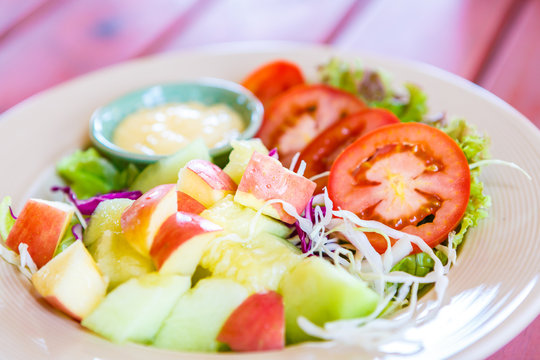 Fruits and vegetables salad