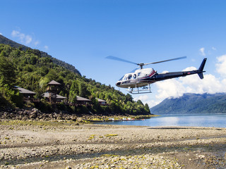 Helikopter landet in Huinay © wemm