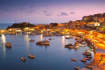 Türaufkleber Städte / Reisen Abend im Yachthafen Mikrolimano in Athen, Griechenland.