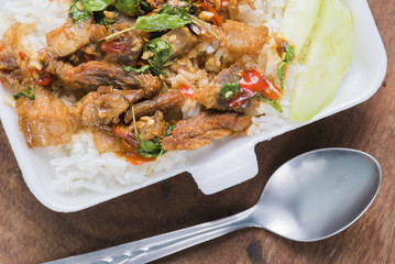 Thai fried pork basil sauce