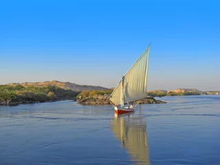 Fototapete Rund Egypte felouques sur le Nil © foxytoul