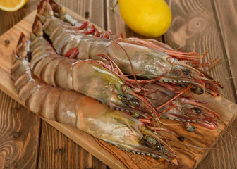 Raw shrimp