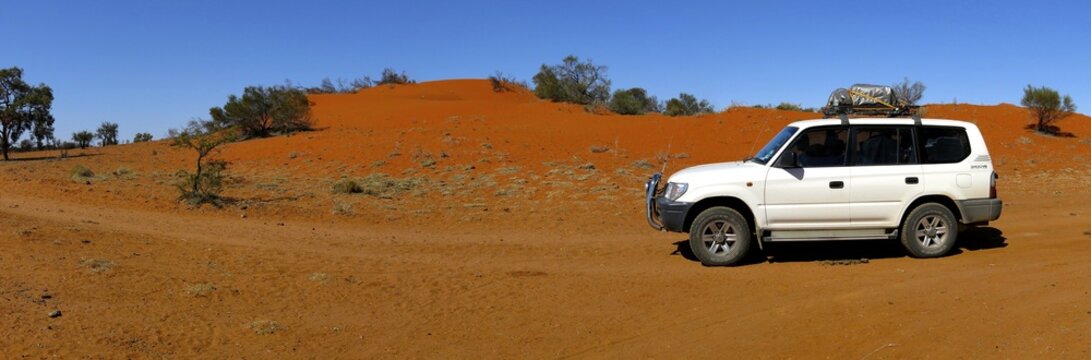 Red sanddunes, Windorah, Queensland, Australia