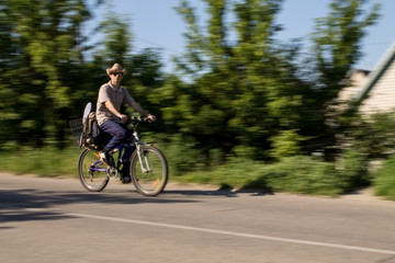 Fototapeta premium Bike ride to rest