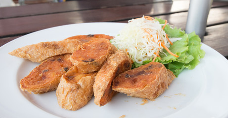 Crispy Prawn Rolls or Deep fried shrimp rolled