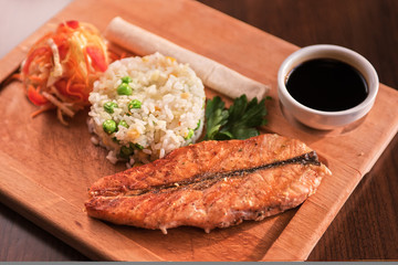 Grilled salmon with rice