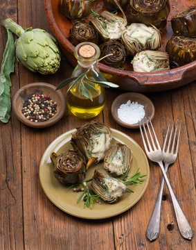 Artichokes,  olive oil and spices